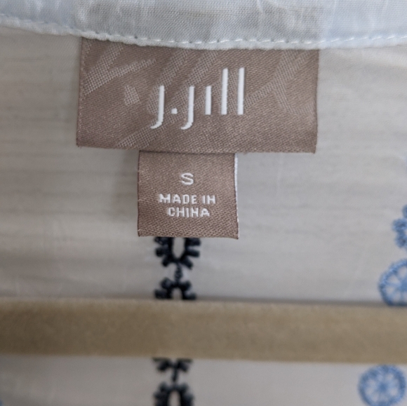 J Jill tunic, size small, light blue, embroidered - Picture 3 of 12